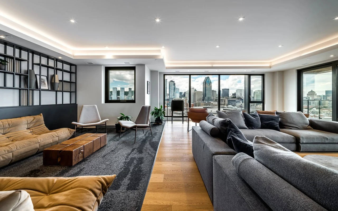 Club Room